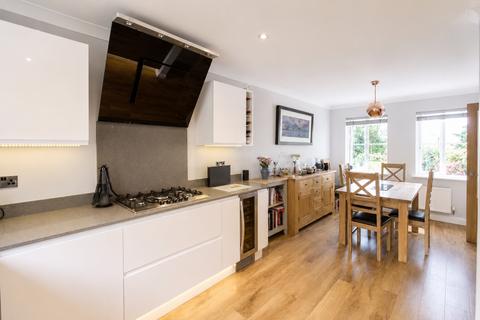 4 bedroom detached house for sale, 49 Kestell Parc, Bodmin, PL31 1HP