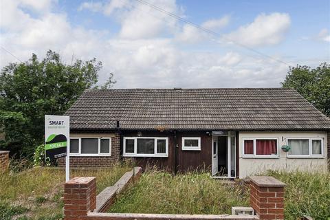 2 bedroom detached bungalow for sale, Forest Road, Huddersfield HD5