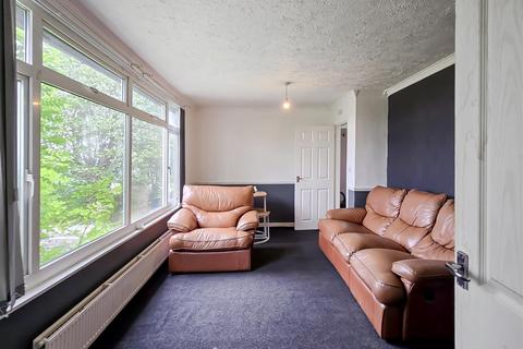 2 bedroom detached bungalow for sale, Forest Road, Huddersfield HD5