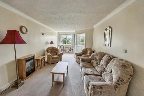2 bedroom apartment for sale, Falmouth