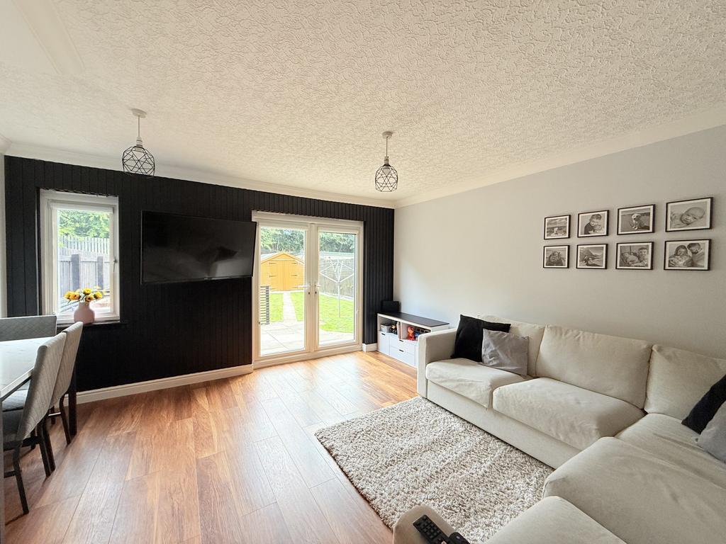 41 Caulstran Street, Dumfries, DG2 9 FN - Braidwood