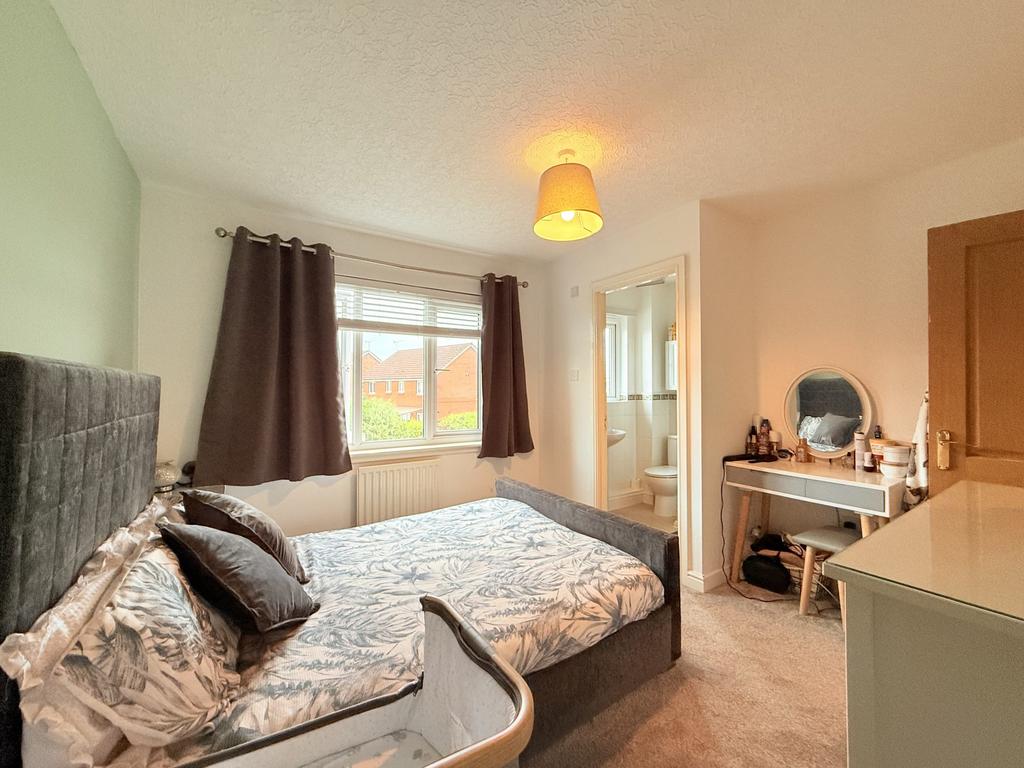 41 Caulstran Street, Dumfries, DG2 9 FN - Braidwood