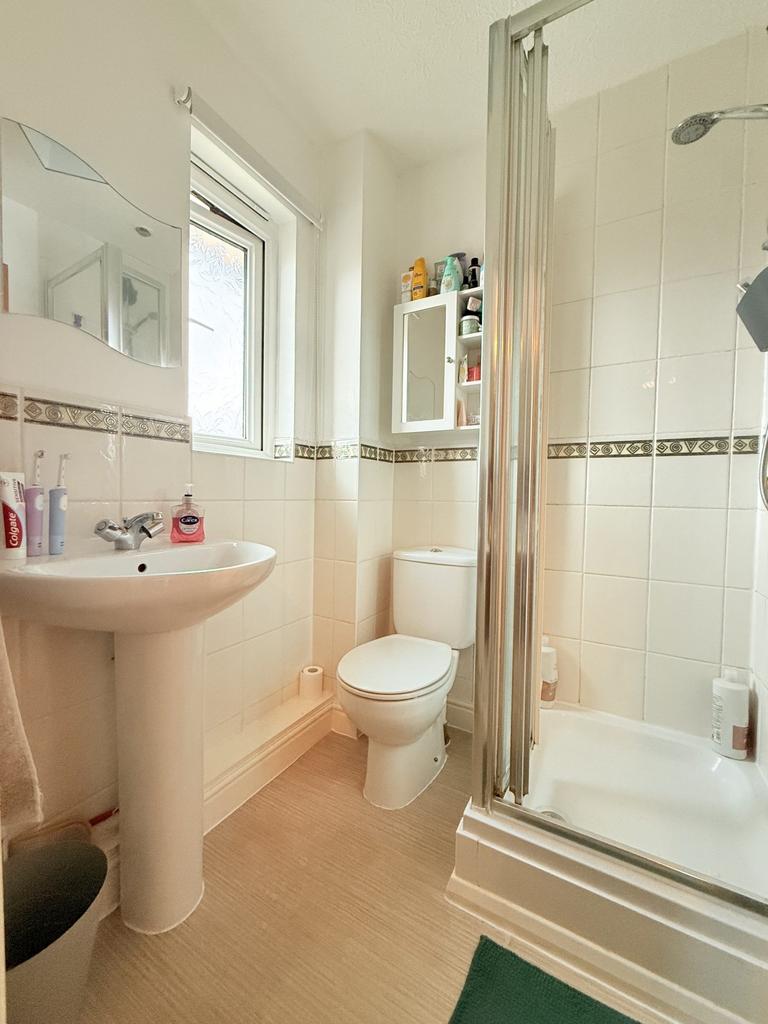41 Caulstran Street, Dumfries, DG2 9 FN - Braidwood