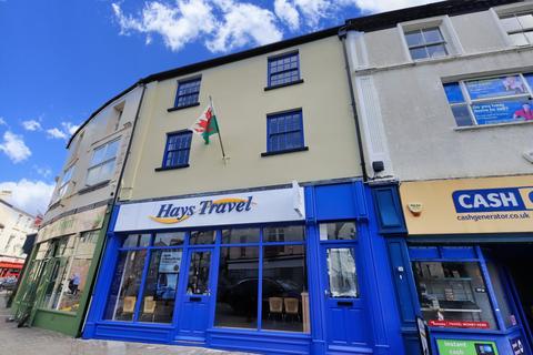 undefined, Aberdare CF44