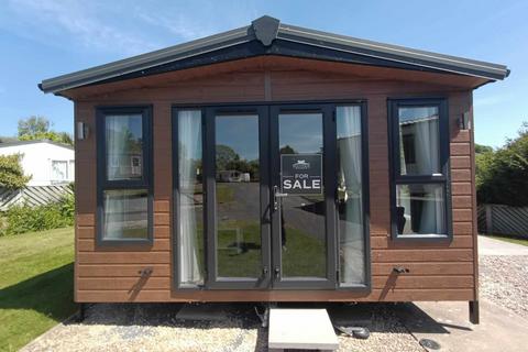 2 bedroom lodge for sale, Newcastle Emlyn