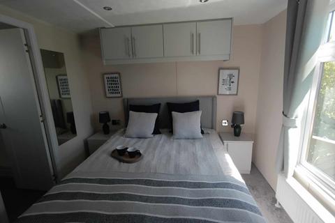 2 bedroom lodge for sale, Newcastle Emlyn