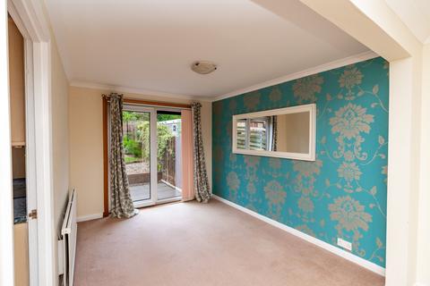 44 Greenhill Park, Penicuik, EH26 9EX