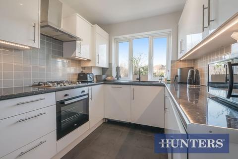 23 Avon Close, Worcester Park, KT4 7AQ