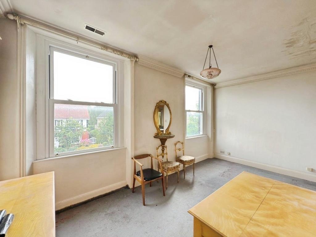 Pbox-living room-331098.jpeg