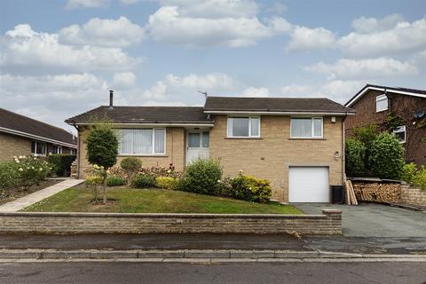 3 bedroom detached bungalow for sale, Gleneagles Way, Fixby
