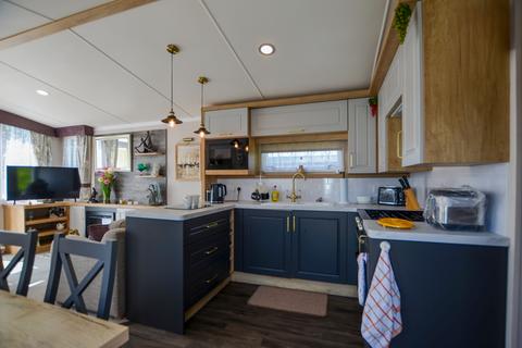 2 bedroom park home for sale, Meadow Lakes, 53 The Maples, Hewas Water, St. Austell, Cornwall, PL26