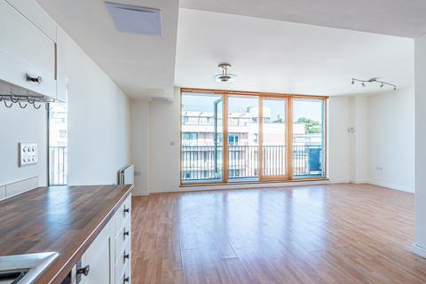 Studio for sale, Waverley House, Bristol BS1