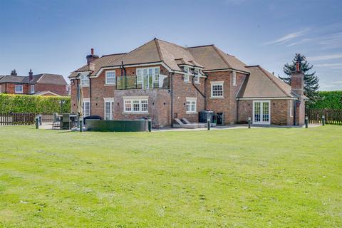 undefined, Brook Avenue, Warsash, Southampton