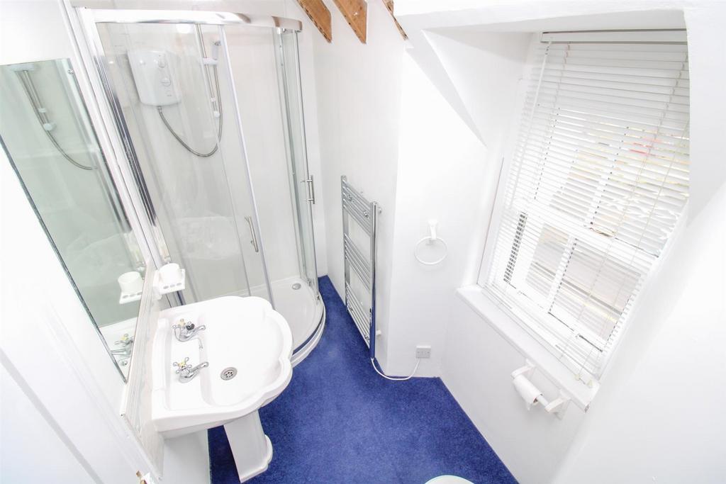 SHOWER ROOM-2.jpg