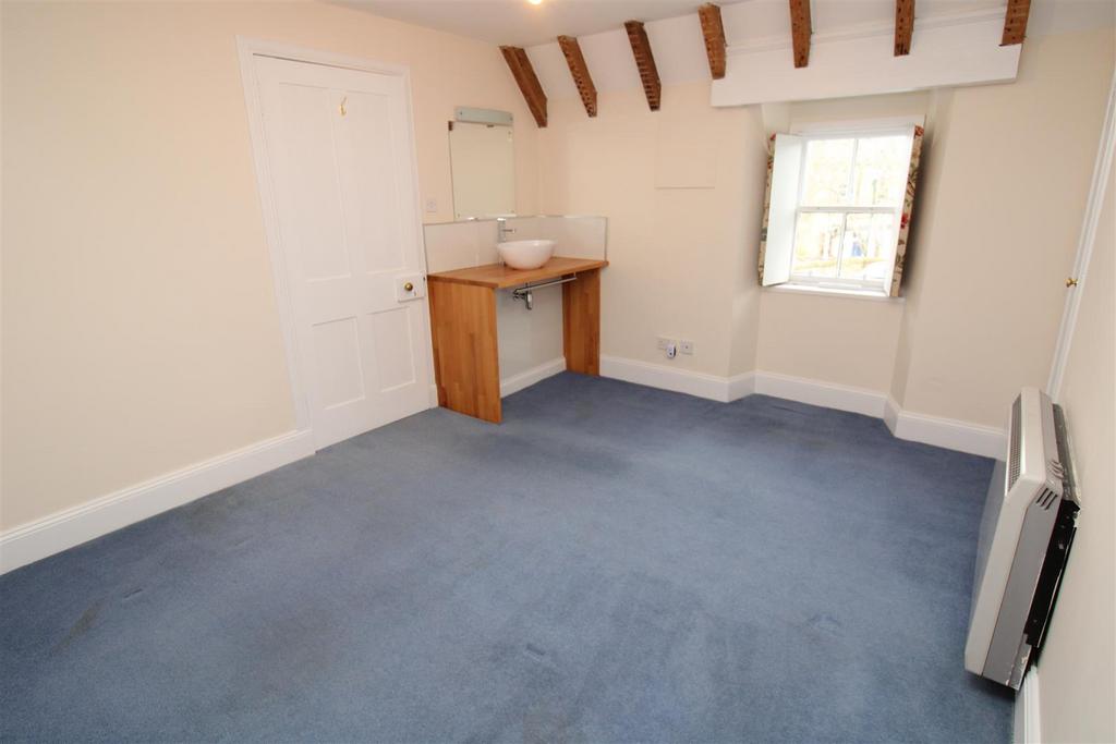 Bedroom two.jpg