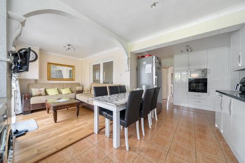 4 bedroom semi-detached house for sale, Winn Road, Lee