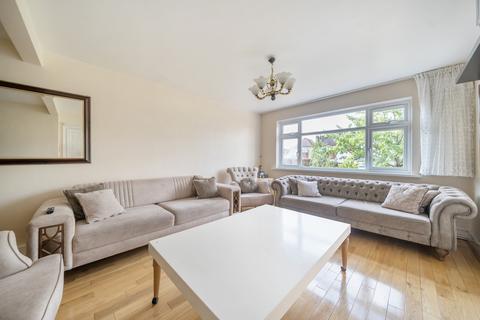 4 bedroom semi-detached house for sale, Winn Road, Lee