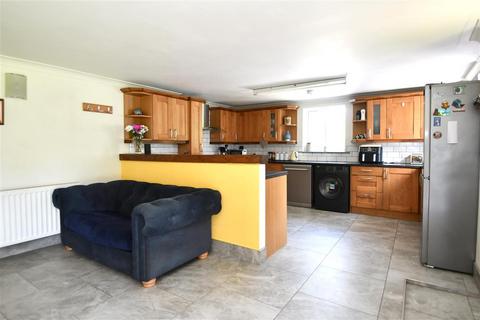 undefined, Trevanion Terrace, Redruth TR15