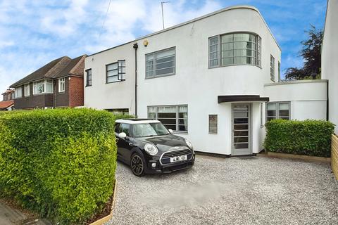4 bedroom semi-detached house for sale, HARBOROUGH ROAD, Oadby, LE2