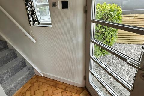 4 bedroom semi-detached house for sale, HARBOROUGH ROAD, Oadby, LE2