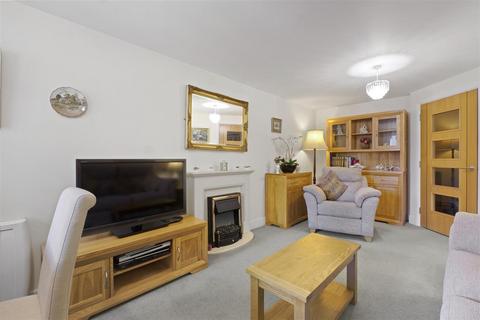2 bedroom apartment for sale, Wilton Court, Southbank Road, Kenilworth, Warwickshire, CV8 1RX