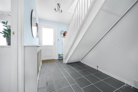 3 bedroom semi-detached house for sale, Sycamore Road., West Cross, Swansea