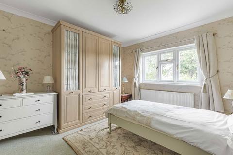 undefined, Nursery Road, Sunbury-On-Thames TW16