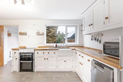 3 bedroom semi-detached house for sale, Long Drove, Waterbeach, CB25