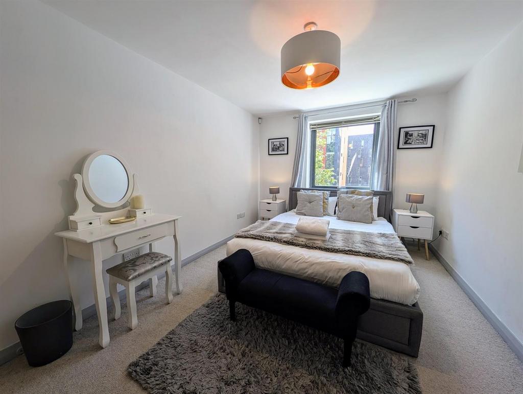 Master Bedroom.jpg
