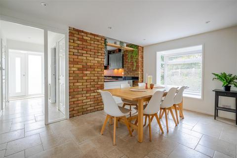 undefined, Burleigh Lane, Ascot