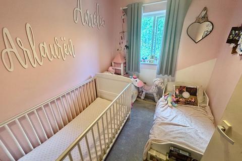 27 Winnington Close, Northampton, NN3 5JN