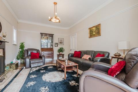 4 bedroom detached house for sale, Urmston Lane, Stretford, M32