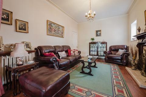 4 bedroom detached house for sale, Urmston Lane, Stretford, M32