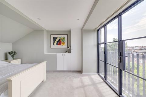 5 bedroom terraced house for sale, Calbourne Road, London, SW12