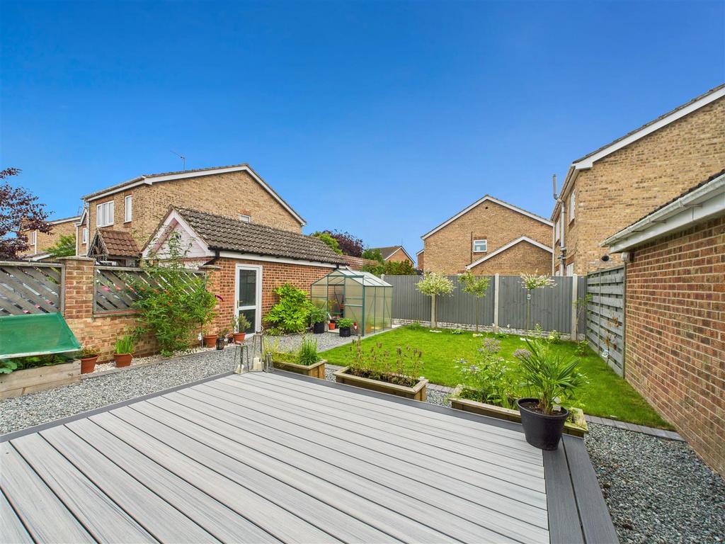 CAM03303 G0-PR0150-STILL012.jpg