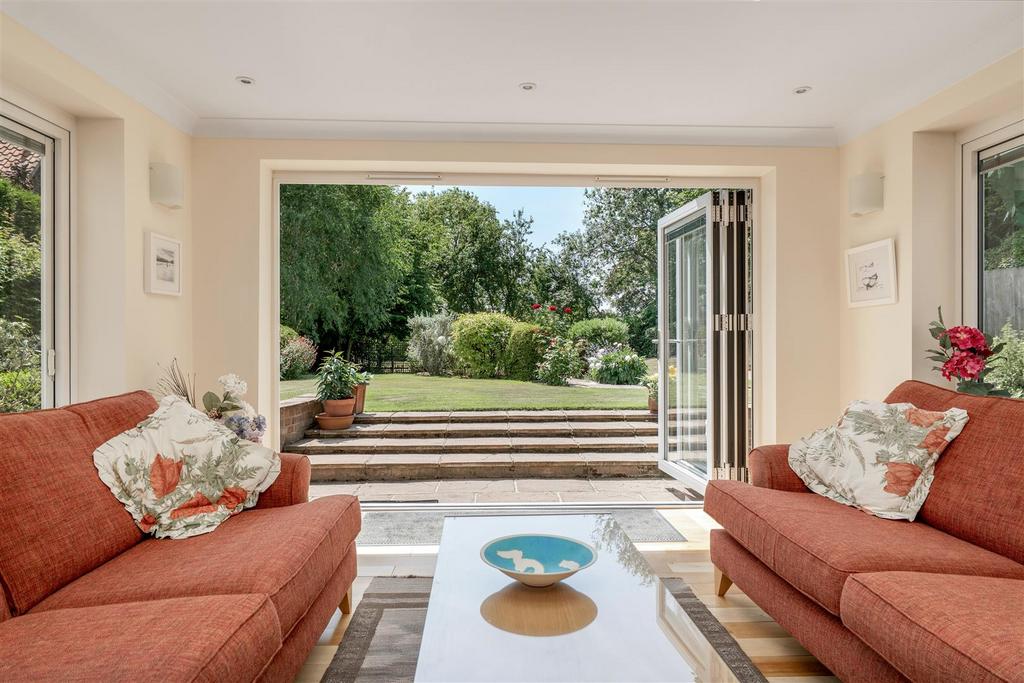 Living/sunroom