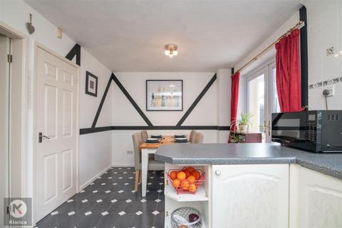 8 Broad Road, Acocks Green, Birmingham, B27 7XE
