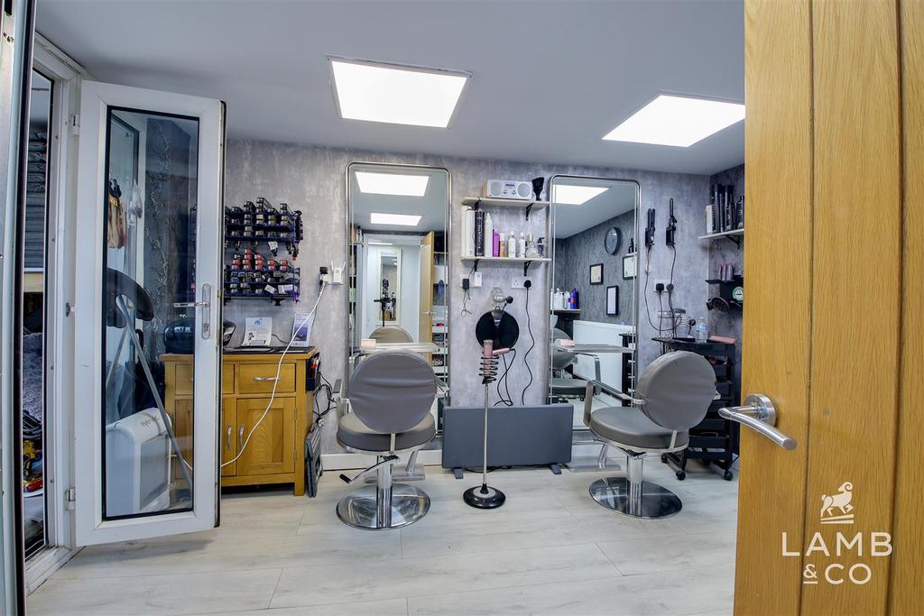 Studio/salon
