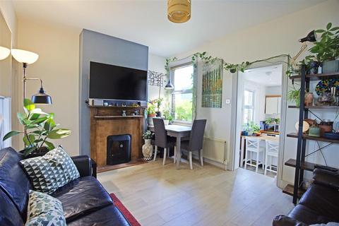 83 Churchill Road, South Croydon, CR2 6HF