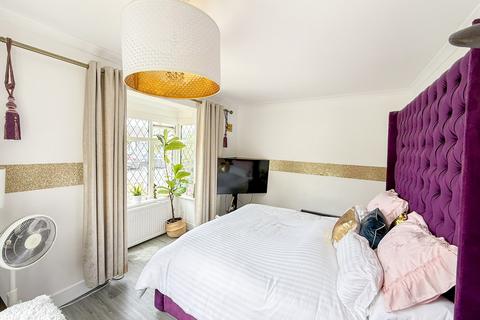 undefined, Ashford, Surrey