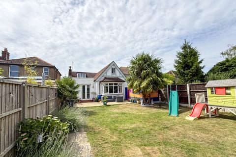 4 bedroom detached bungalow for sale, Ashford, Surrey