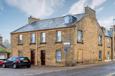 3 bedroom townhouse for sale, 16 North Guildry Street, Elgin, IV30 1JR