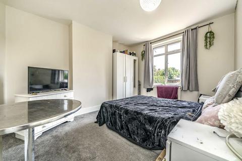 undefined, Beresford Avenue, London W7
