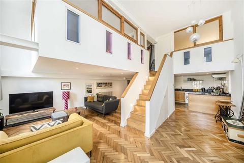 Lyham Road, London SW2
