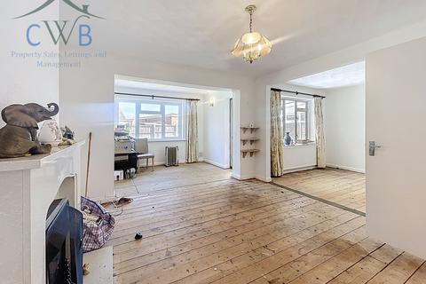 2 bedroom semi-detached bungalow for sale, Birling Road, Snodland, ME6