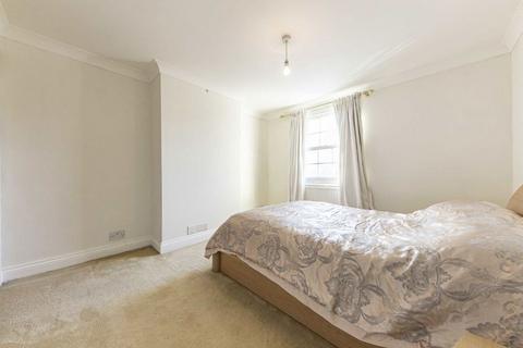 2 bedroom detached house for sale, High Street, Hampton TW12