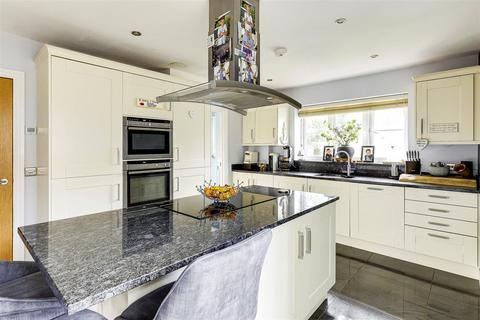 3 Deacons Place, Buntingford, SG9 9FT