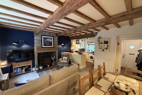 2 bedroom cottage for sale, Lower Skircoat Green, Halifax