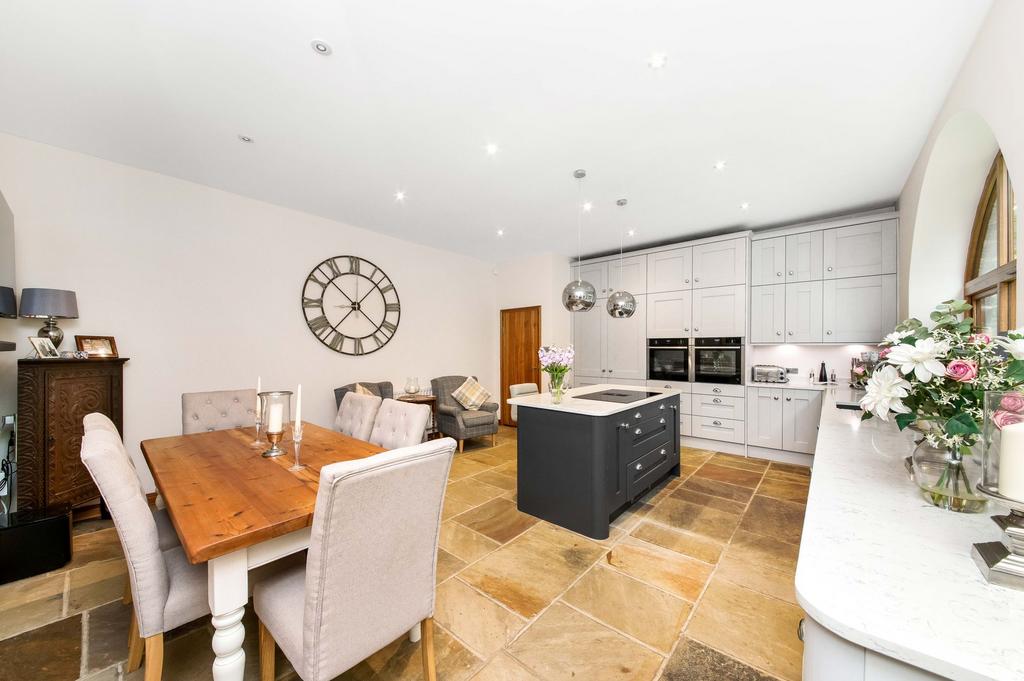 Open plan dining kitchen