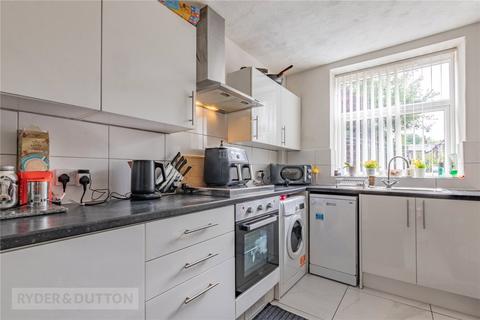 3 bedroom end of terrace house for sale, Derby Street, Mossley, OL5